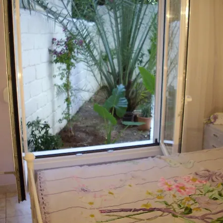 Lilly'S Appartments Athen Zimmer foto